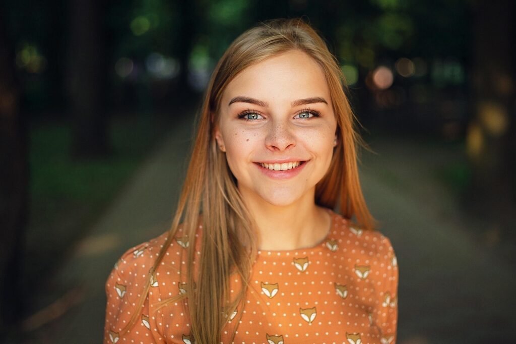 girl, model, portrait, smile, smiling, happy, young woman, woman, female, blonde, blonde woman, smile, smile, smile, smile, smile, smiling, woman, woman